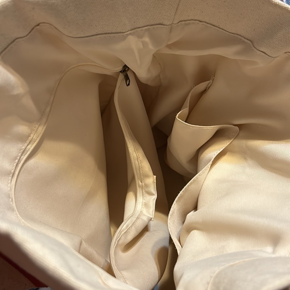 Universal Thread Campus Tote - Picture 5 of 5